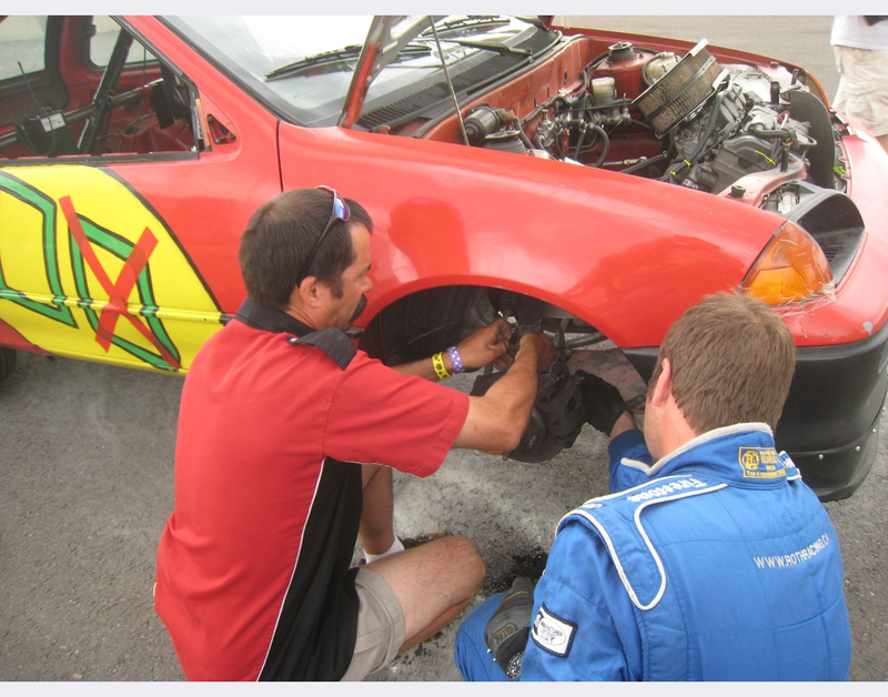 Illustration for article titled Brother, Can You Spare A Transmission? Broken Cars At The Goin' For Broken 24 Hours Of LeMons